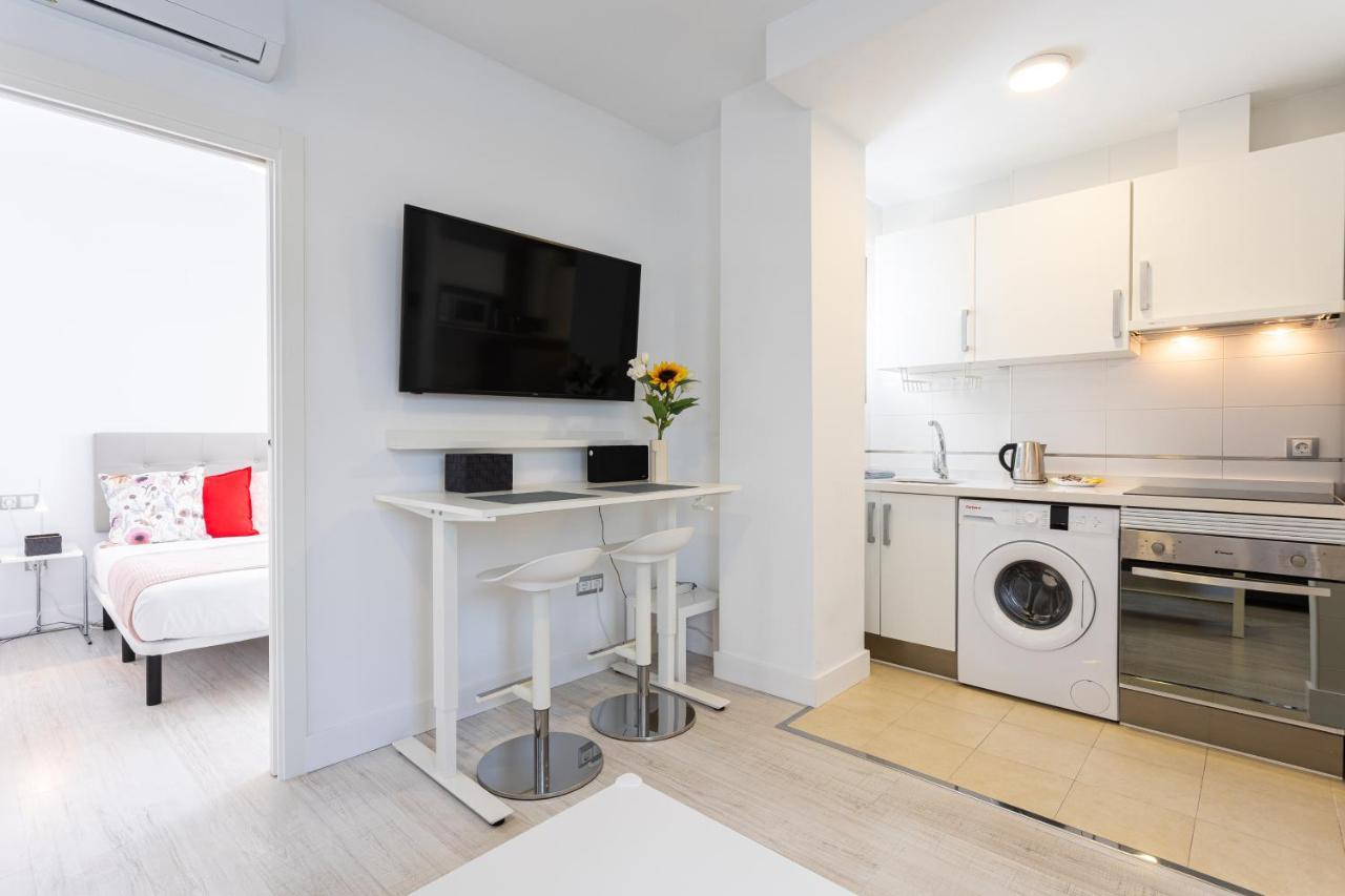 Holidays2Malaga Dos Aceras Apartment Екстериор снимка