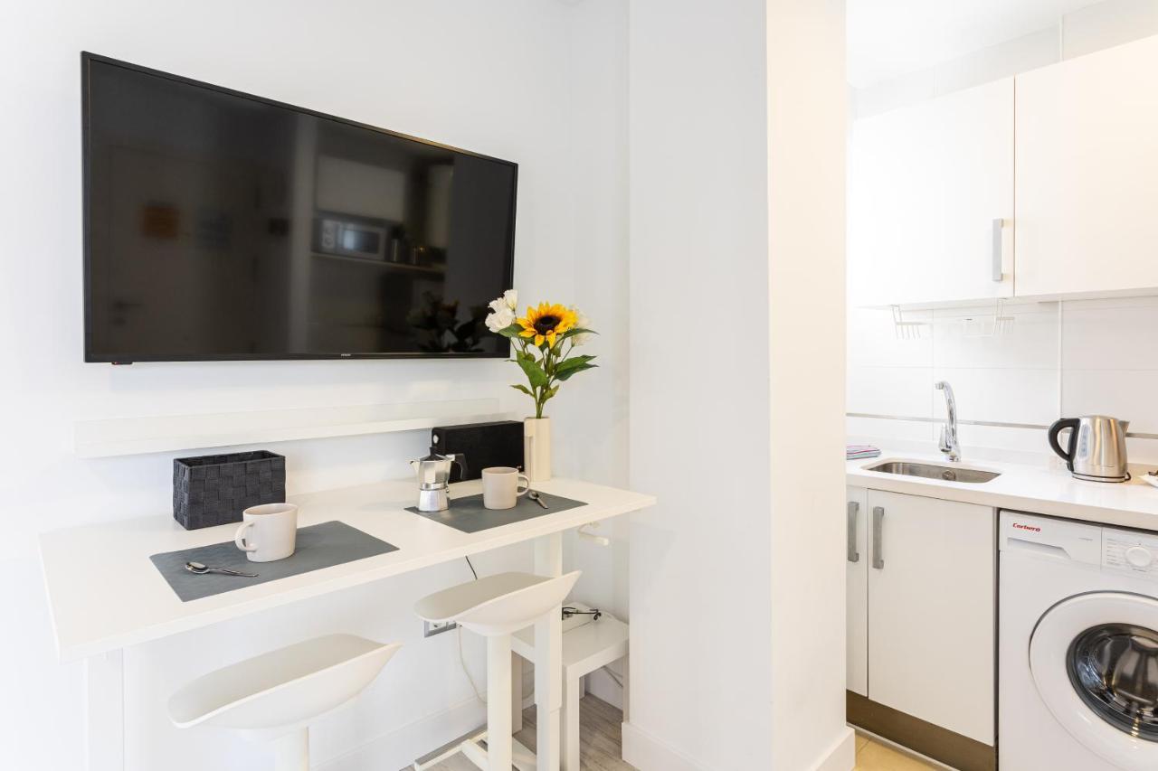 Holidays2Malaga Dos Aceras Apartment Екстериор снимка